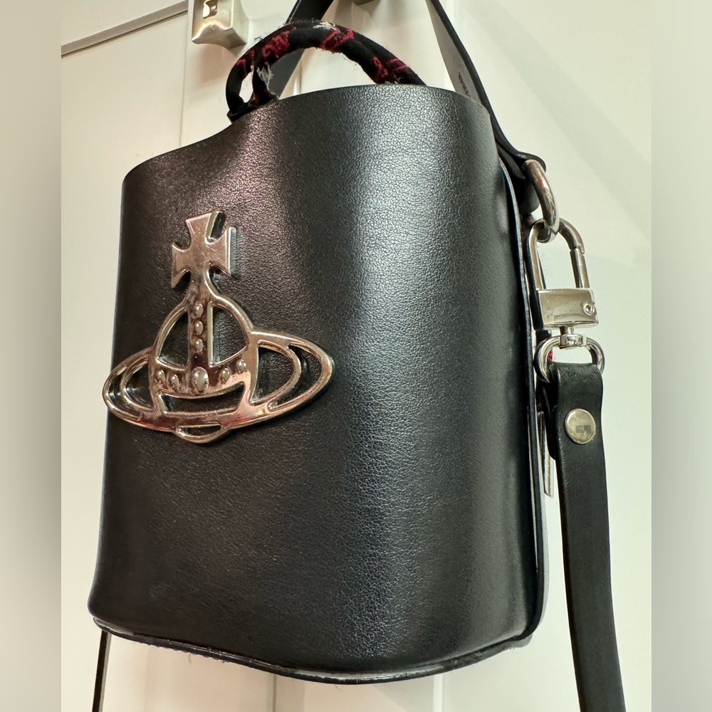 Vivienne Westwood bucket bag crossbody shoulder bag handbag removable strap - Picture 4 of 16